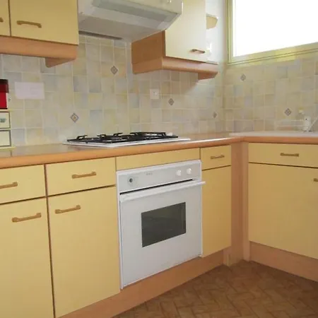 Carcur Pour 4 Personnes Avec Vue A *
