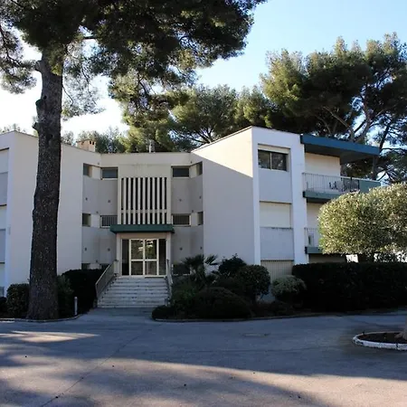 Apartment Carcur Pour 4 Personnes Avec Vue A Carqueiranne